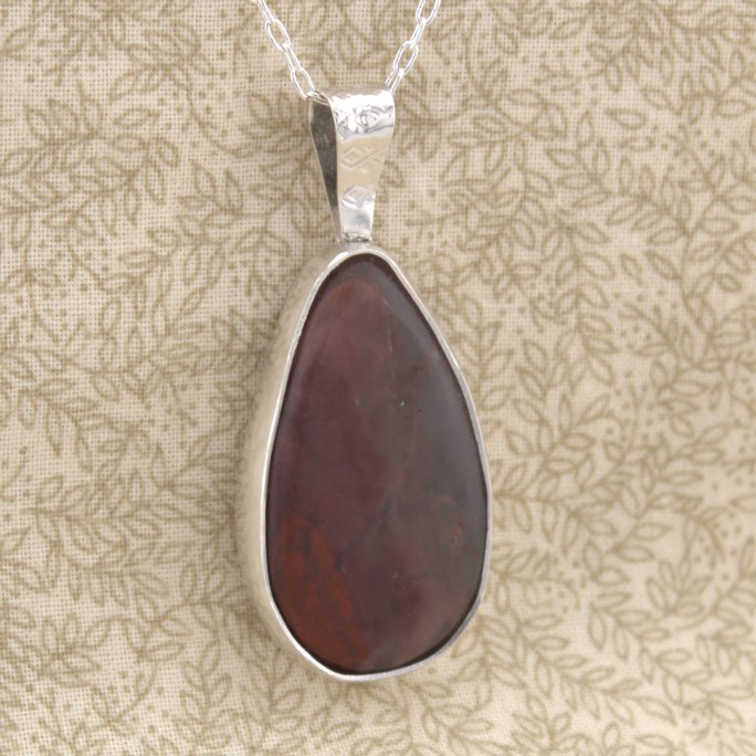 kowallabe quartzite pendant sterling silver