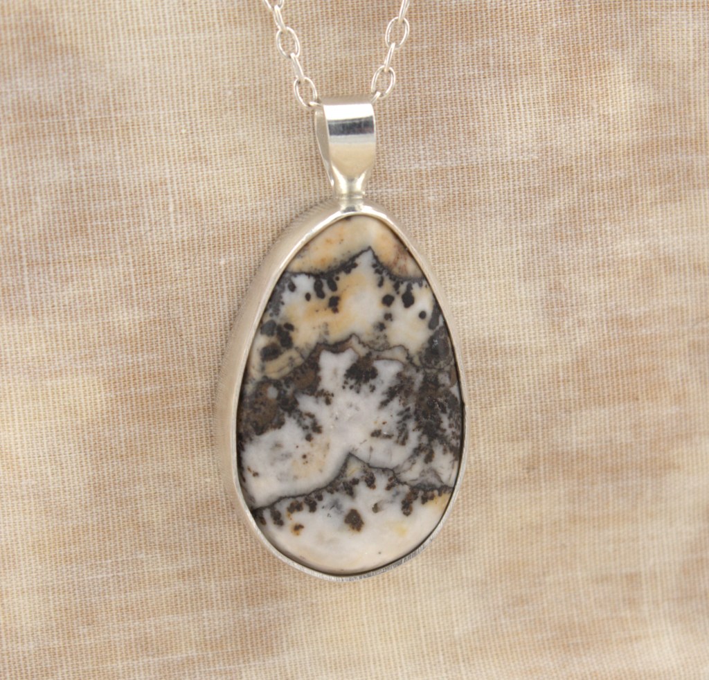 Silver Lace Onyx pendant in Sterling Silver