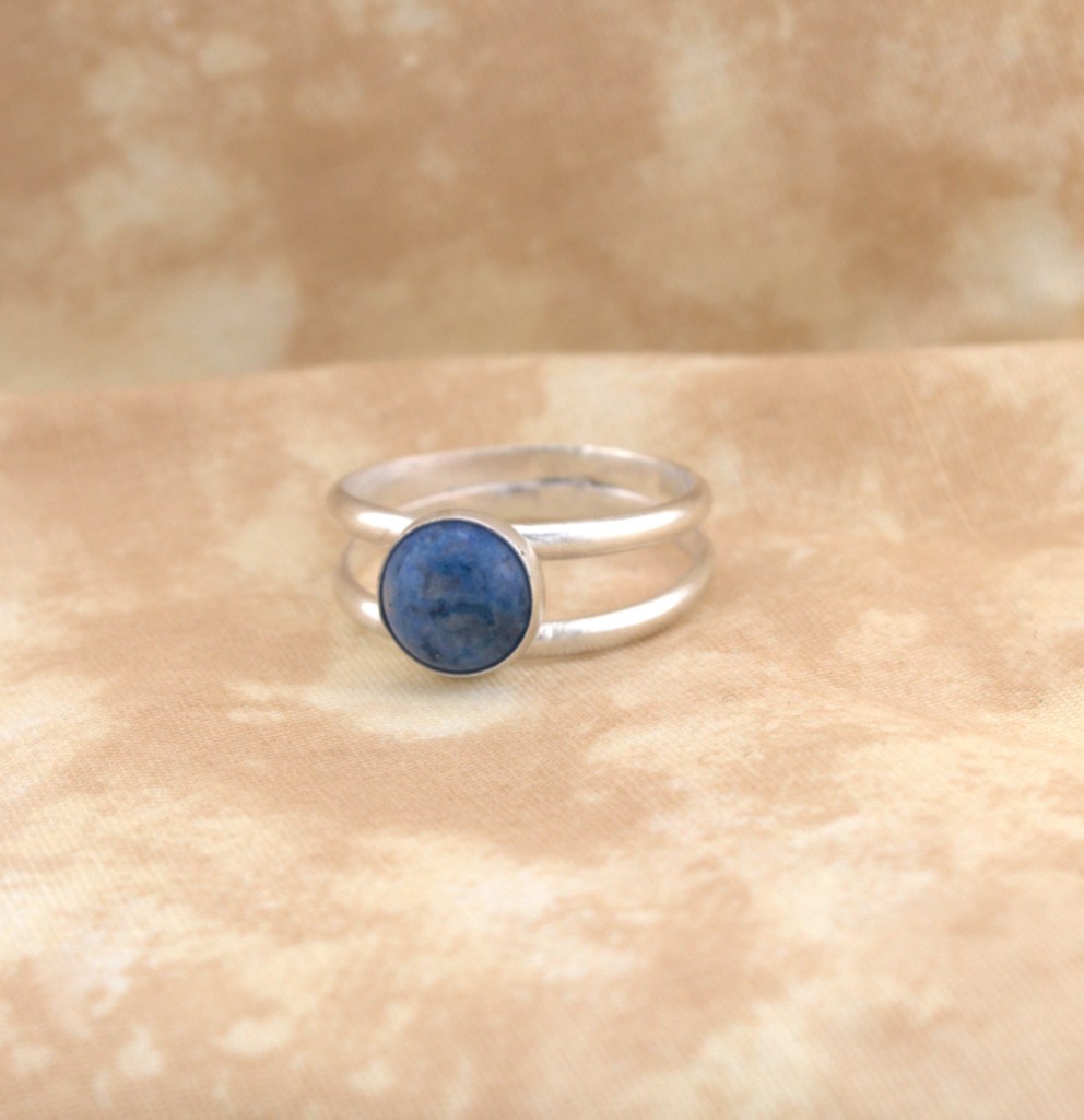 Lapis Lazuli ring sterling silver