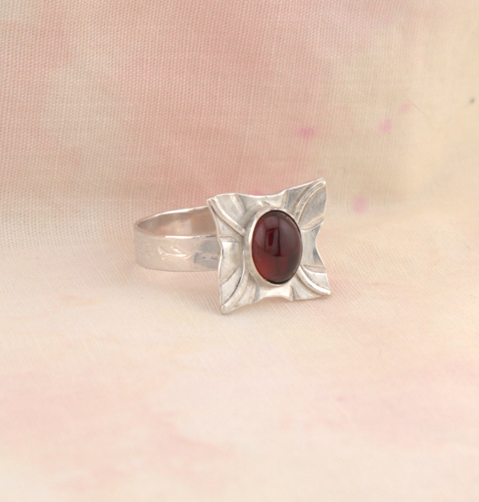 garnet ring in sterling silver