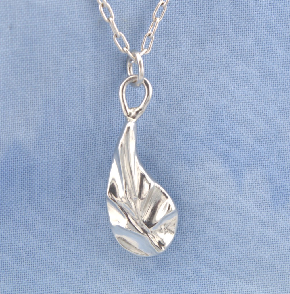 Sterling Silver Leaf pendant